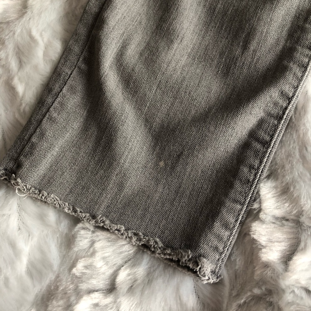 Universal Thread High Rise Skinny Jean - Picture 8 of 11